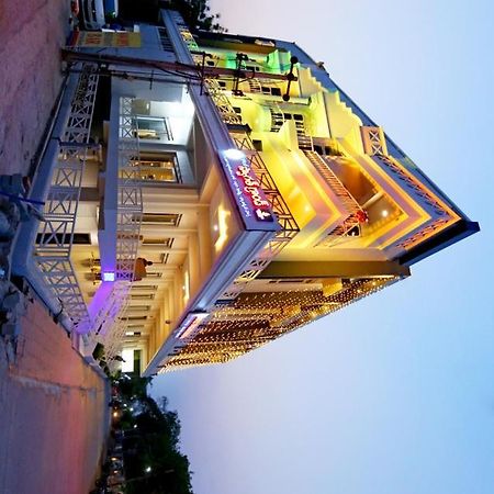 Hotel Swagath Grand Miryalaguda Mirialguda Екстер'єр фото