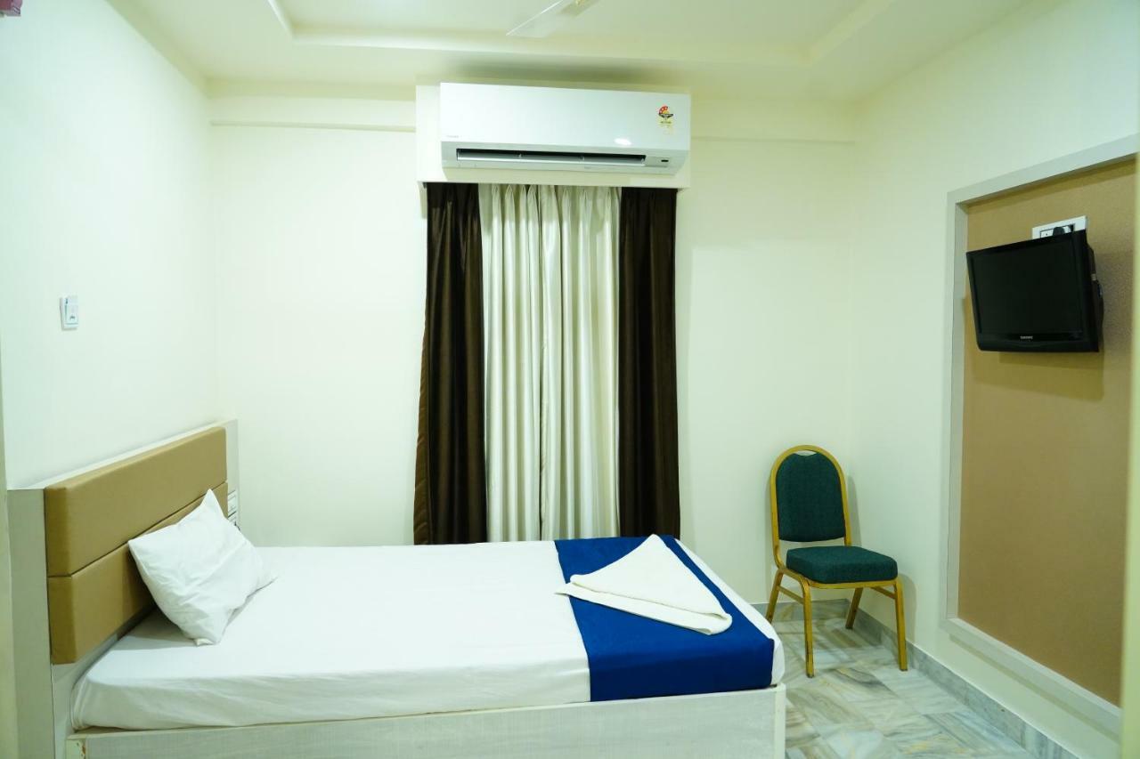 Hotel Swagath Grand Miryalaguda Mirialguda Екстер'єр фото